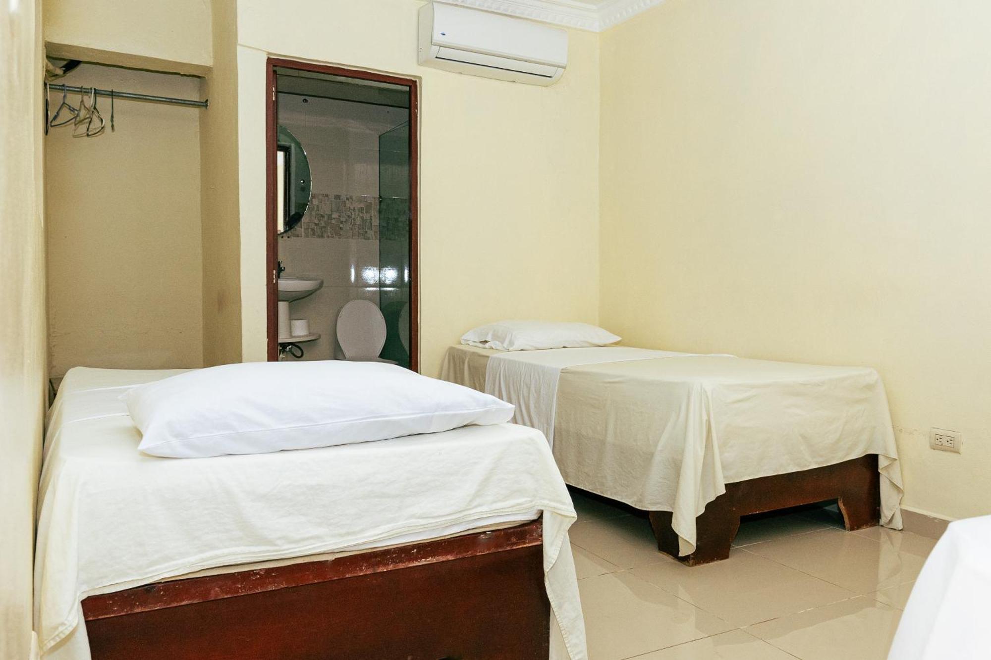 Bnb Tropical Island Aparthotel - Corales Del Sur - Santo Domingo Este Exterior foto